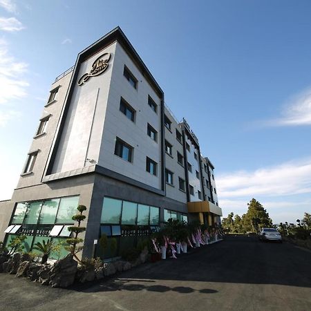 Nice Hotel Jeju Buitenkant foto